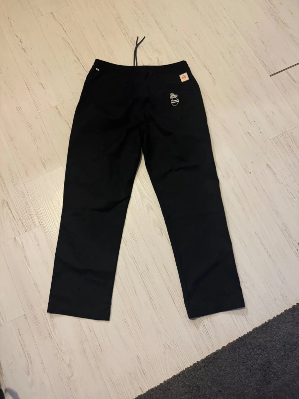 Globe Drawstring Pants - Picture 3 of 6